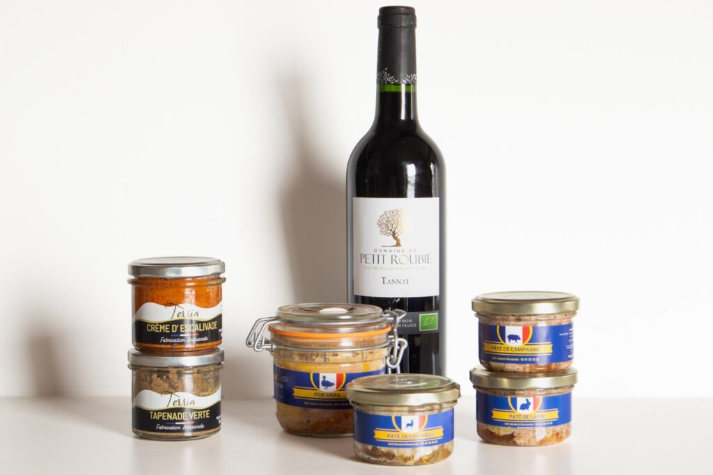 Panier cadeau entreprise artisanal avec produits du terroir